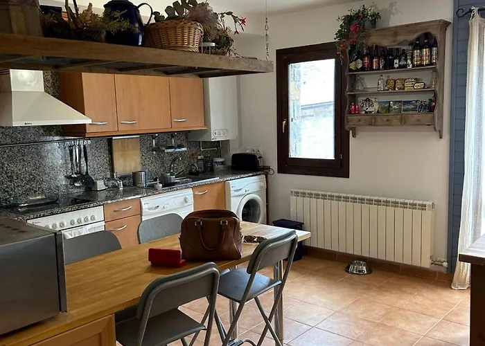 Chalet Hoz De Jaca בקתה *